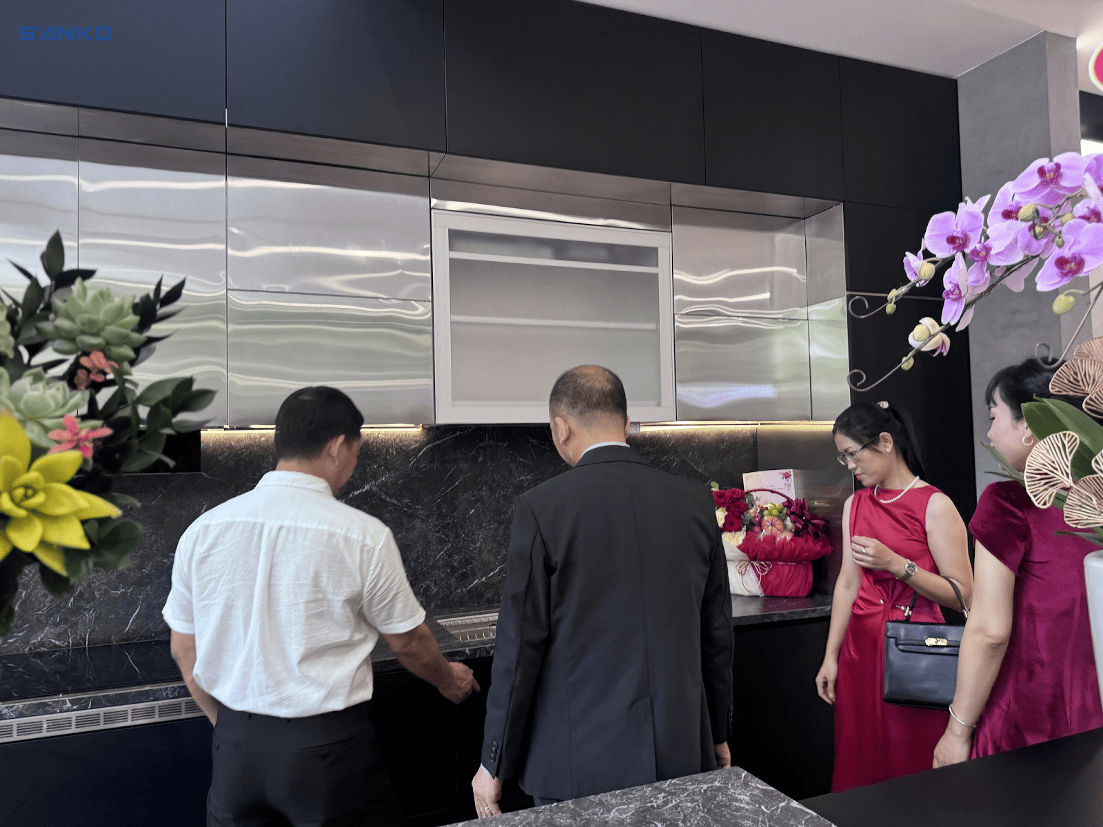 Làm sao để lựa chọn tủ bếp inox phù hợp nhất tại Hà Nội?