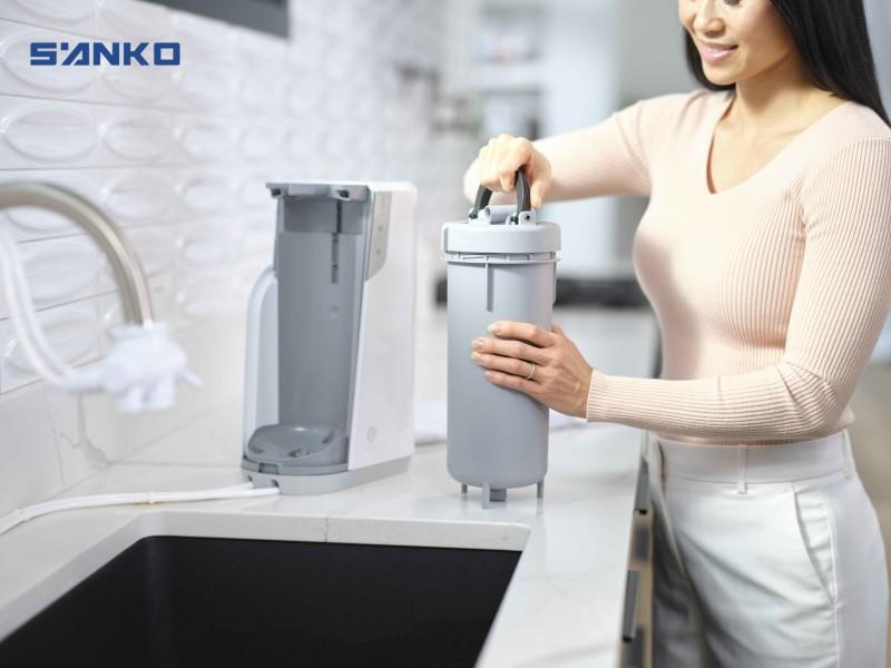 Máy Lọc Nước Chạy Liên Tục Không Ngắt: Nguyên Nhân Và Cách Xử Lý