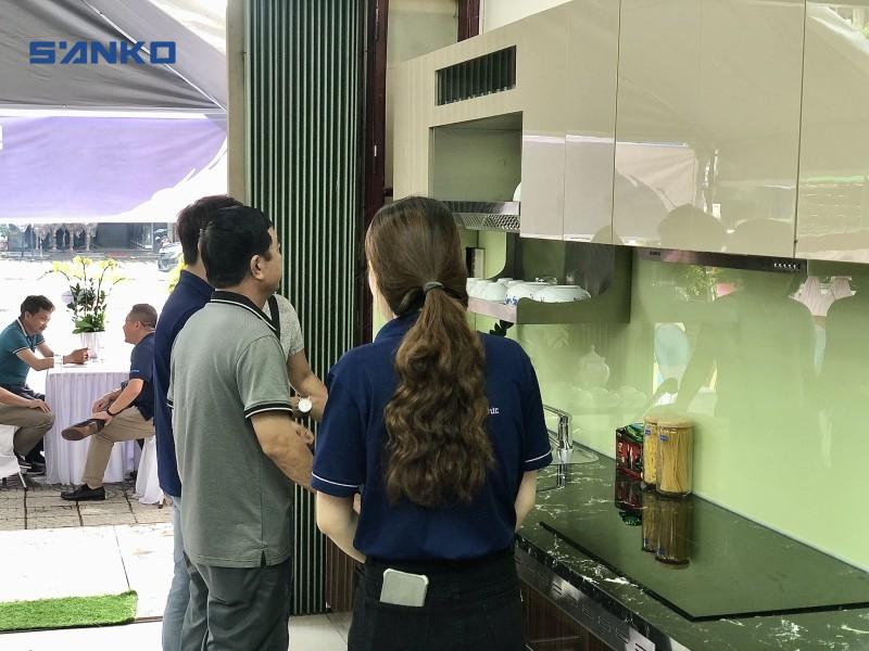 Vì sao người dùng Quận 3 ngày càng quan tâm đến showroom tủ bếp?